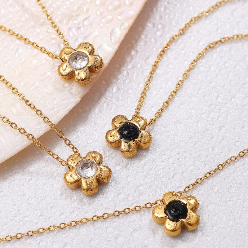 NECKLACE BK.386