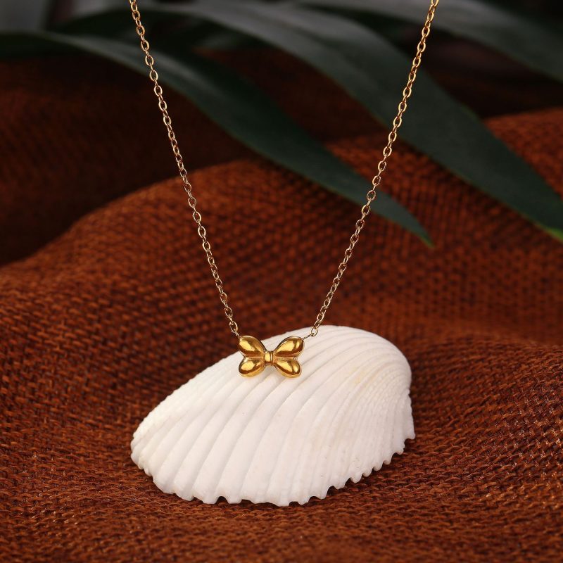 BOW NECKLACE