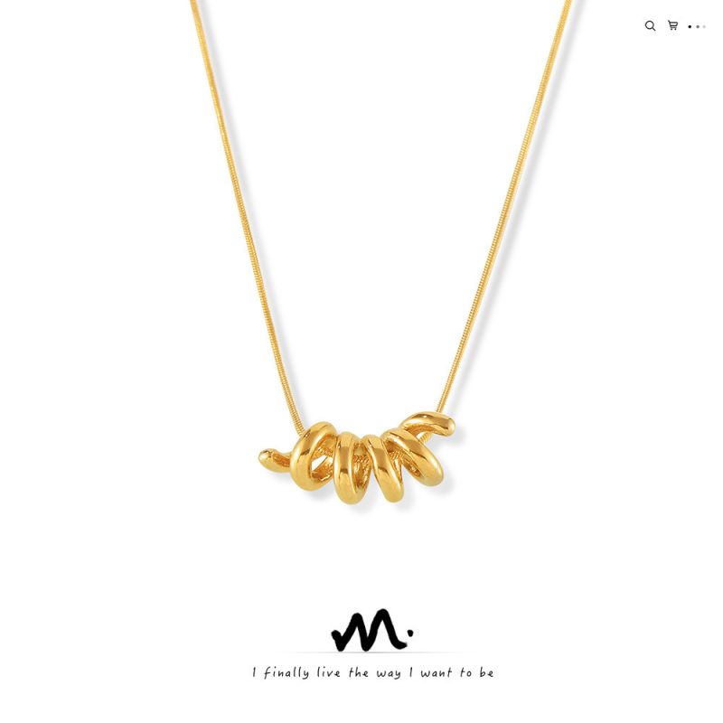 NECKLACE P18