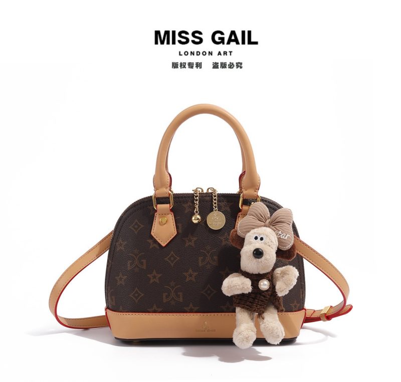 MISS GAIL LUX