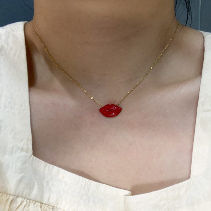 LIP NECKLACE - Image 2