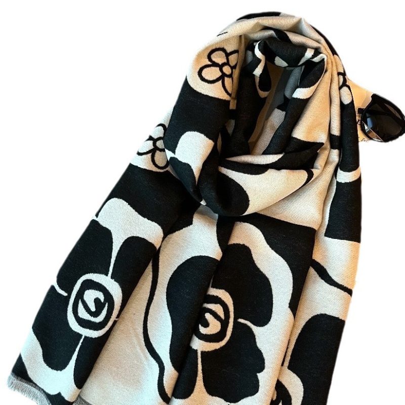 SHAWL - 01 - Image 3